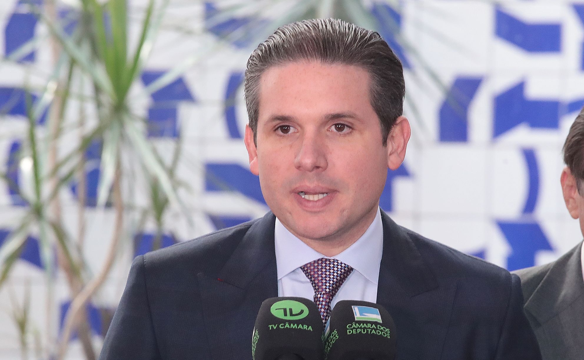 Redução da maioridade será votada após eleições, diz presidente da comissão
