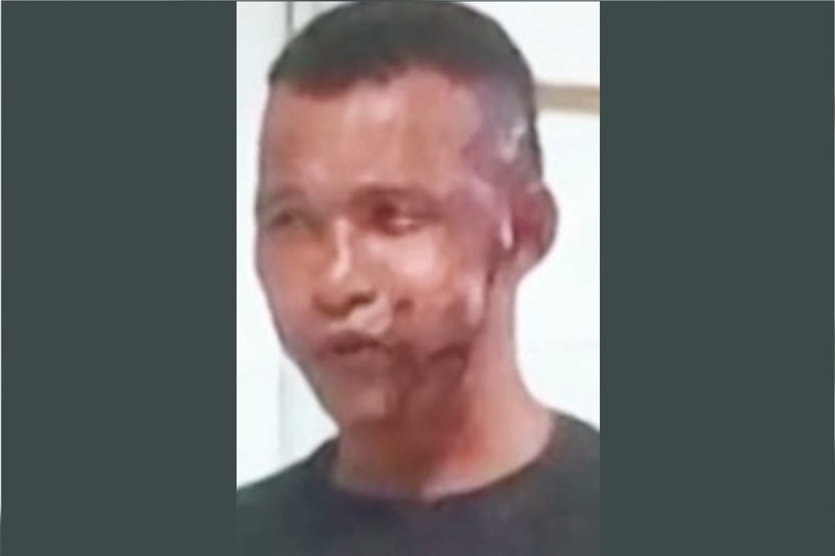 Homem joga soda cáustica no rosto da ex após mulher deixar delegacia