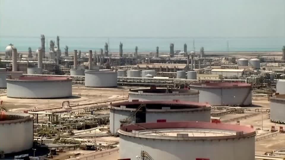 Ataques houthis ameaçam petróleo saudita e podem elevar preços nos EUA