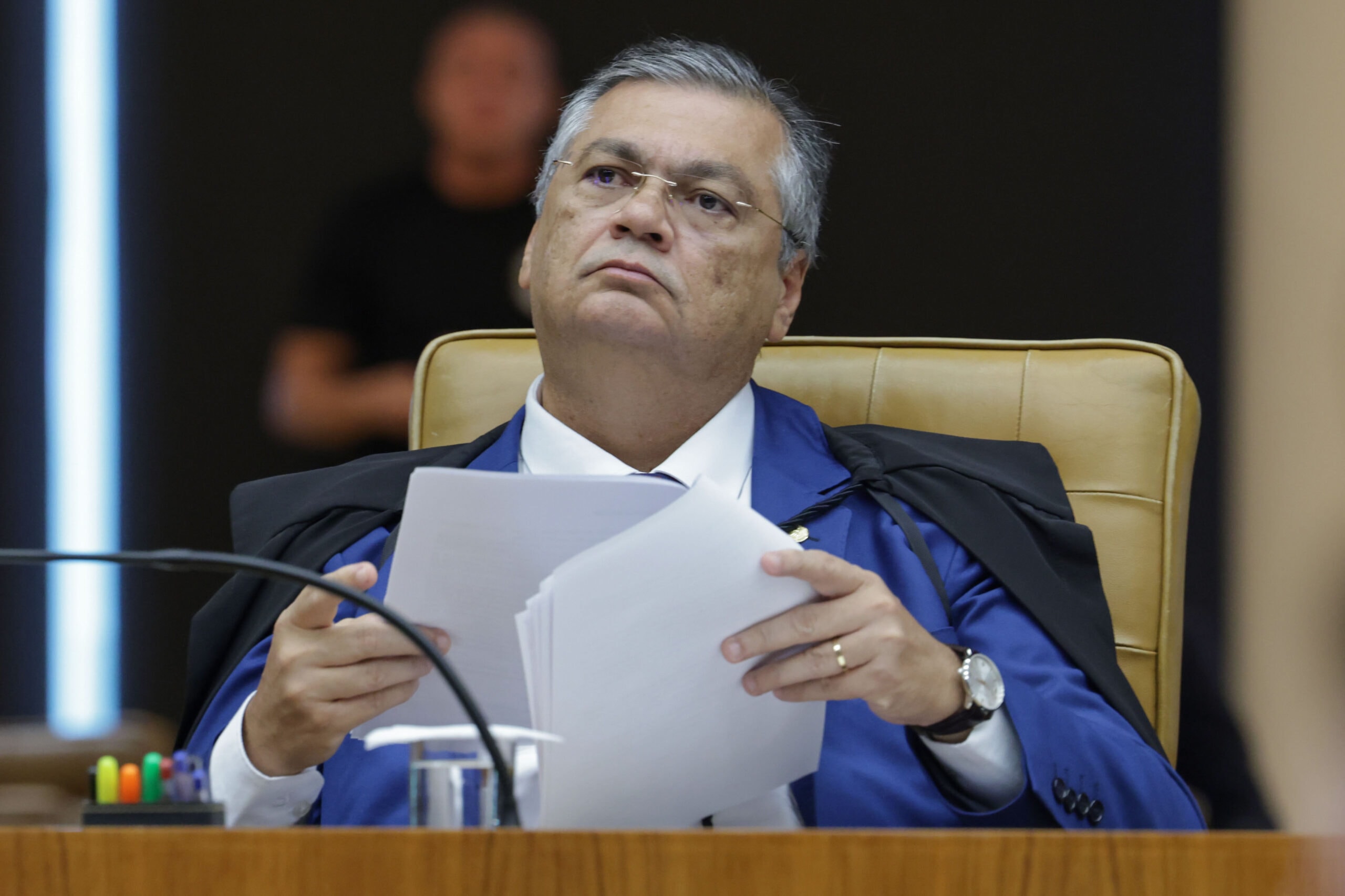 Dino considera nulas indicações de emendas por dirigentes de partidos