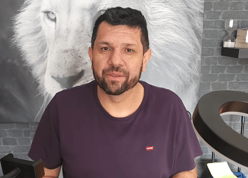 Moraes autoriza grupo de oração a retomar visitas a Bolsonaro
