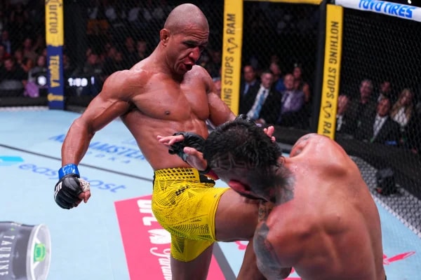 Gregory Robocop e Vitor Petrino vencem no UFC Fight Night