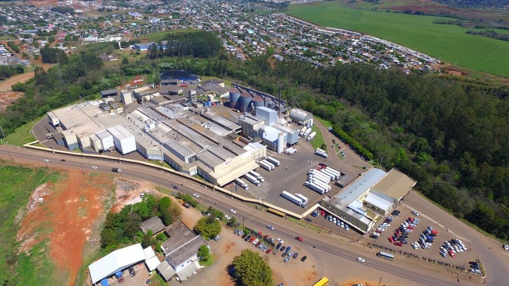 Vai ao Senado projeto que amplia estoques públicos e venda direta da Conab