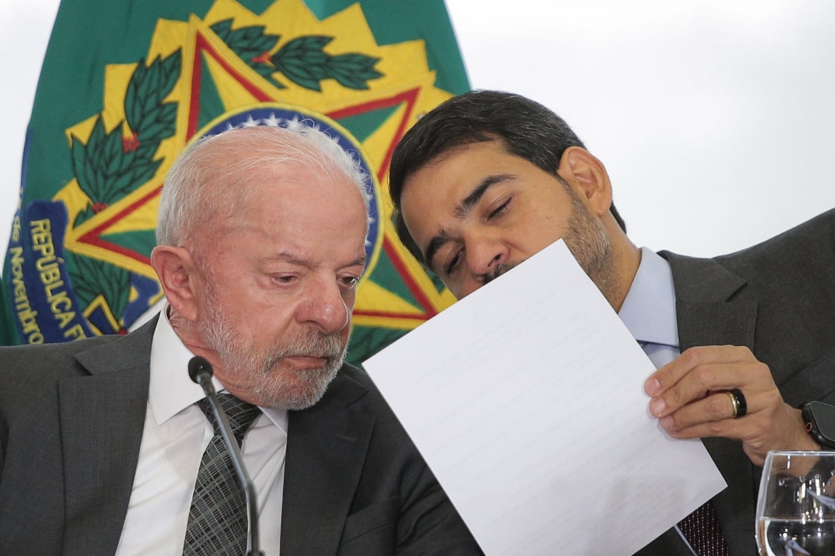 AGU vai recorrer ao STF da decisão de Mendonça sobre Andrei até esta quarta