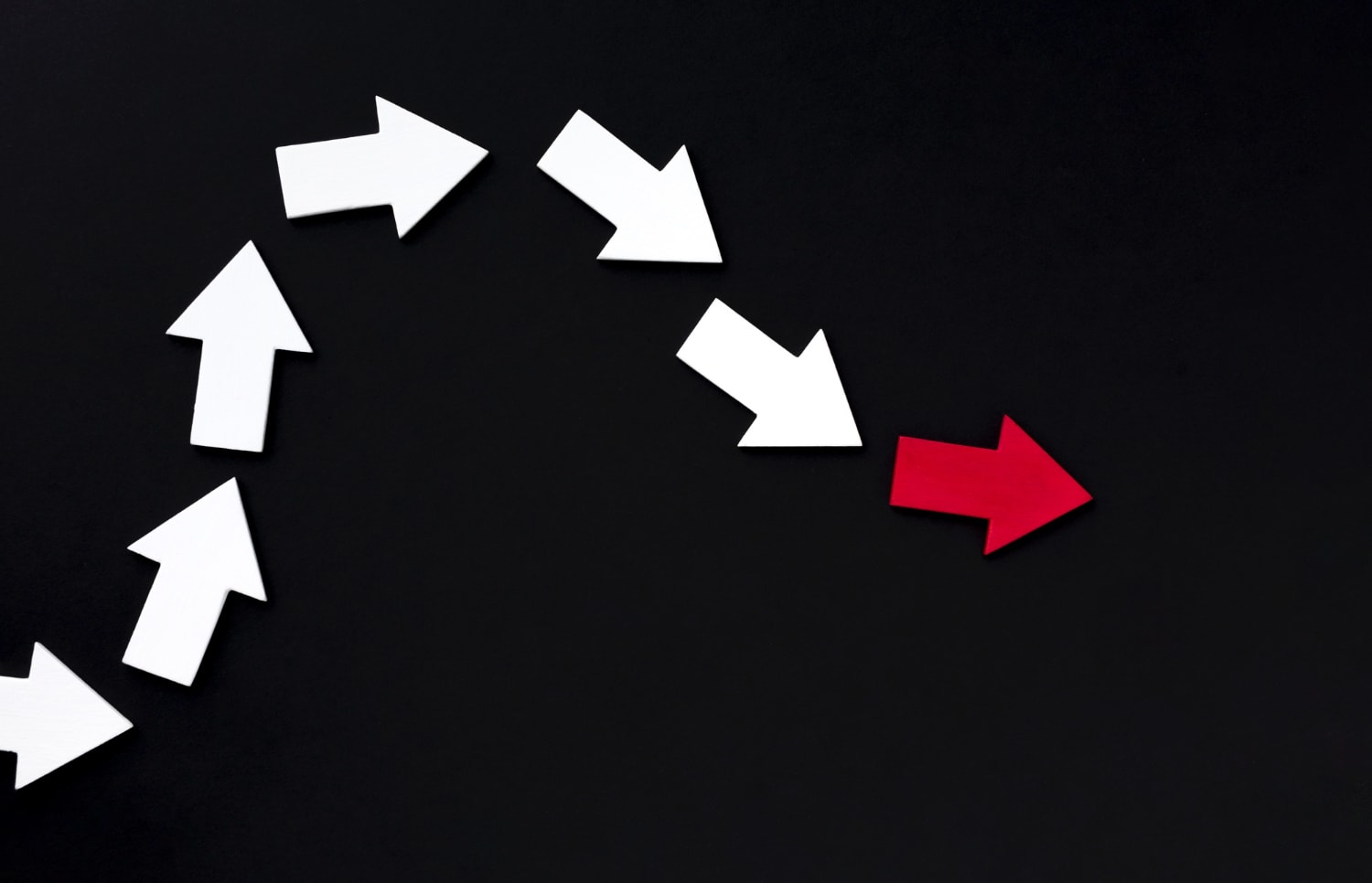 Por que as taxas do Tesouro IPCA+ despencam mesmo com inflação acima do esperado?
