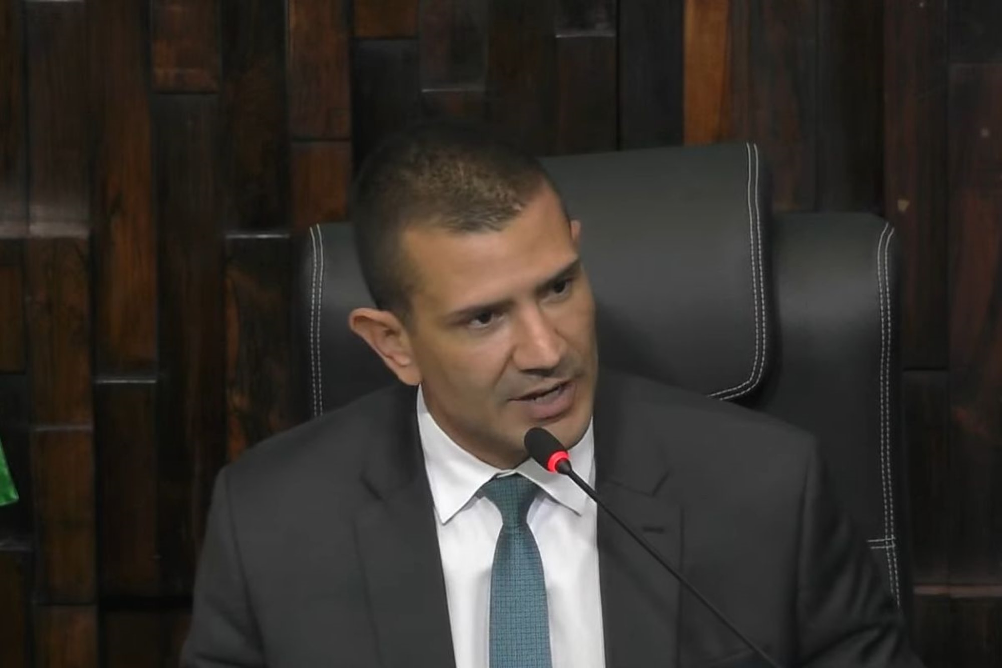 Presidente da Alerj reage após acórdão do TSE sobre Cláudio Castro