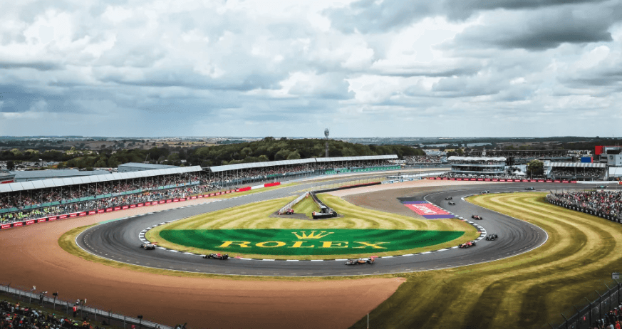 “Crianças e palhaços”: Verstappen detona dinâmica com carros de Lego na F1
