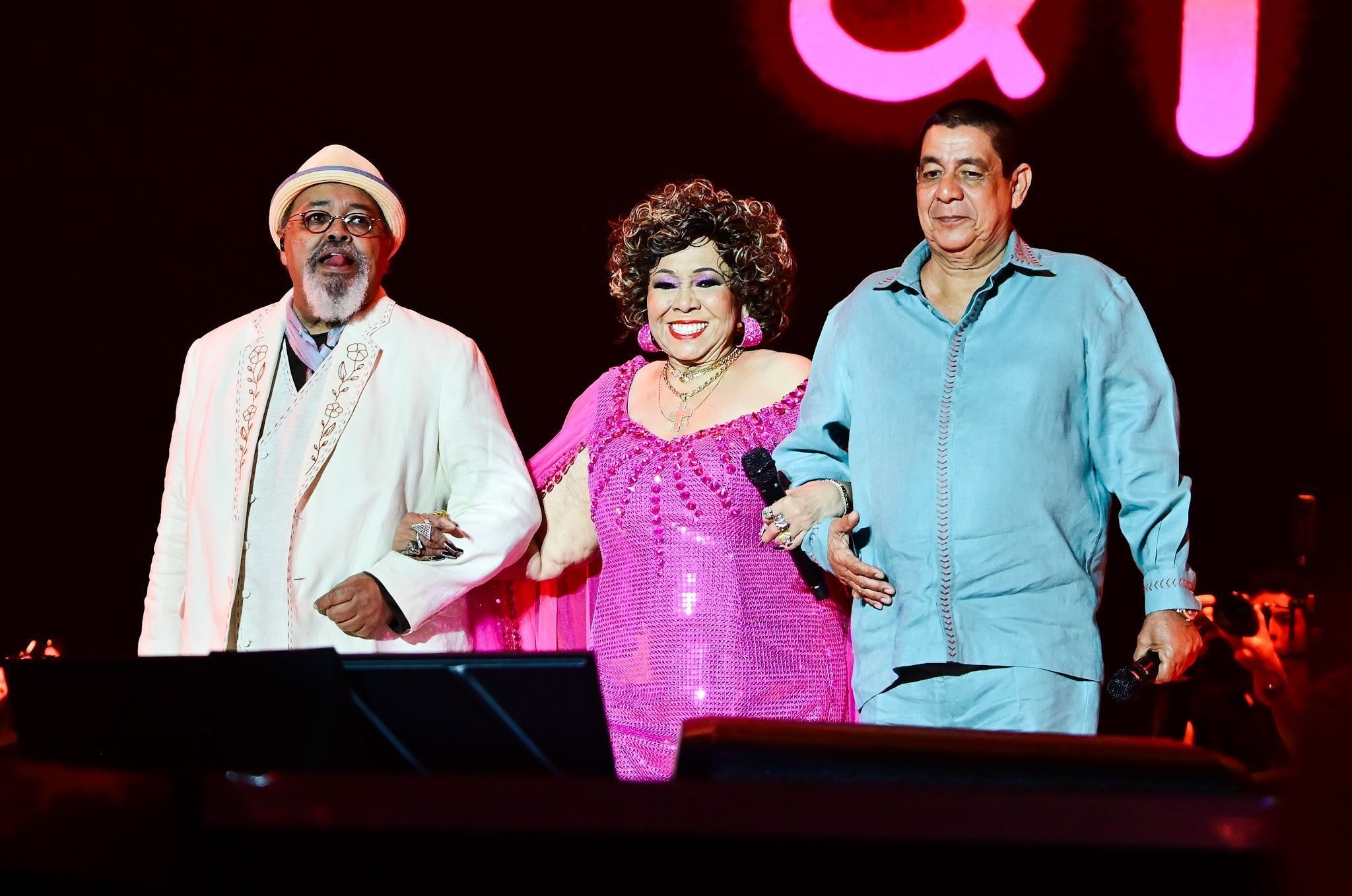 Alcione estreia exposição em São Paulo; veja fotos