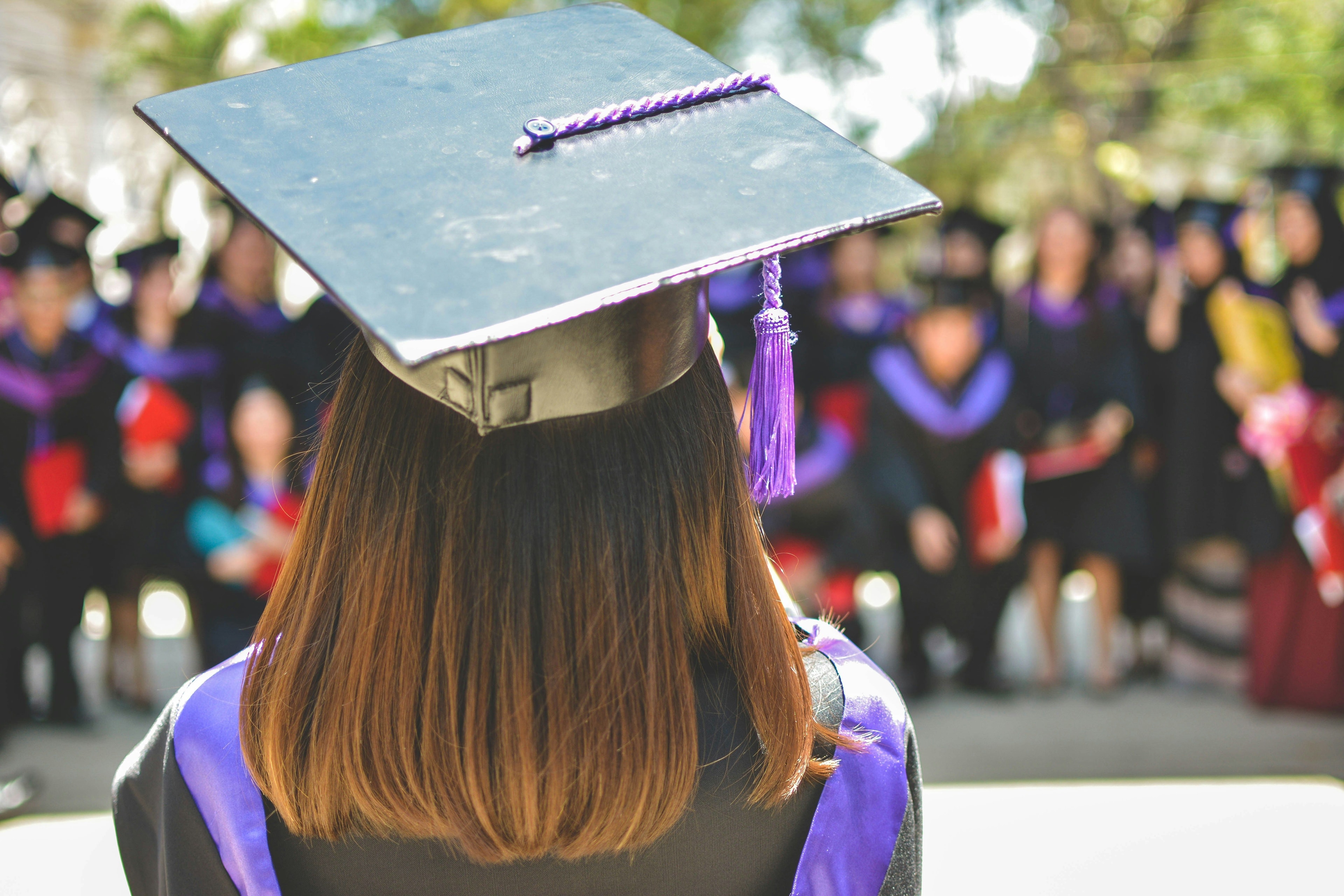 Canadá oferece bolsas de graduação a estudantes internacionais; saiba mais