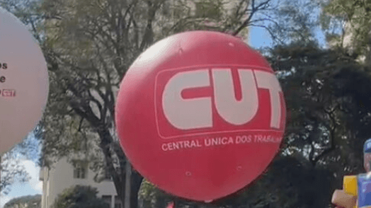 Rodrigo Pacheco ganha apoio da oposição para relatar PEC da 6×1