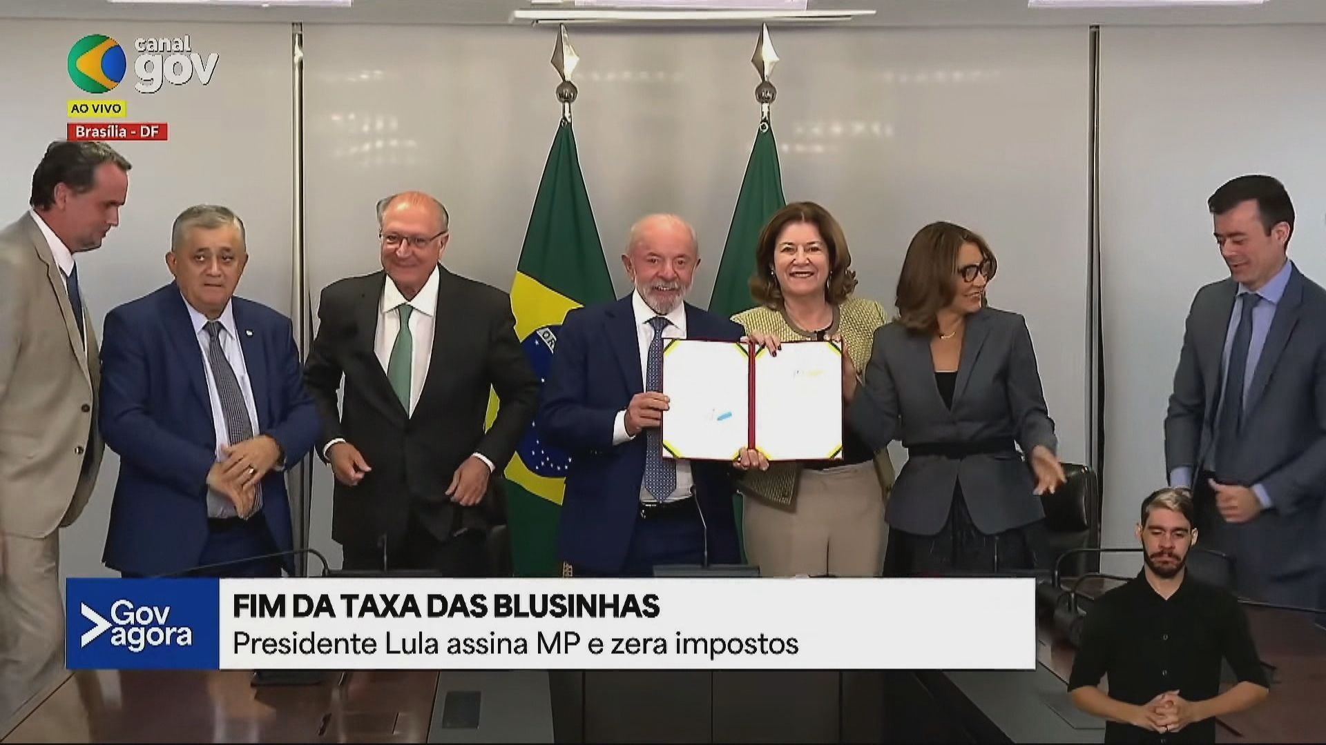 Waack: Vale tudo de Lula inclui blusinhas, crime e gasolina
