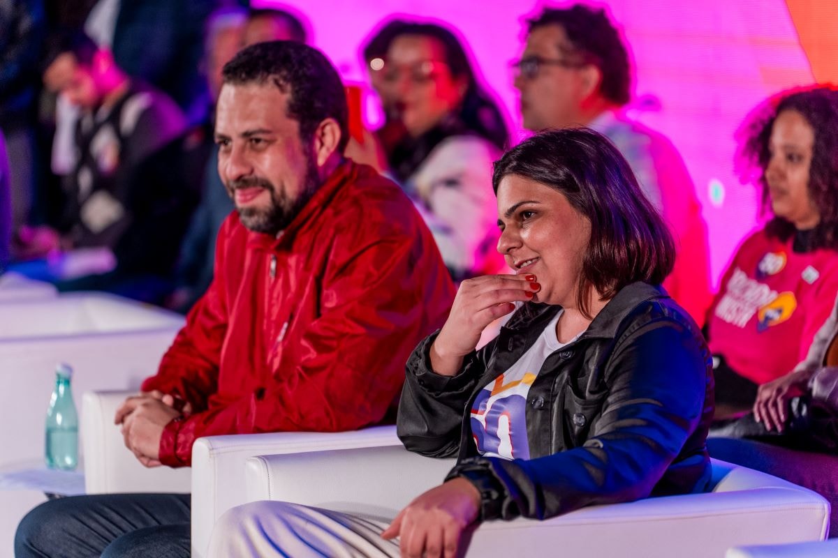 Mulher de Boulos será deputada por SP; ativista Thiago Ávila deve perder
