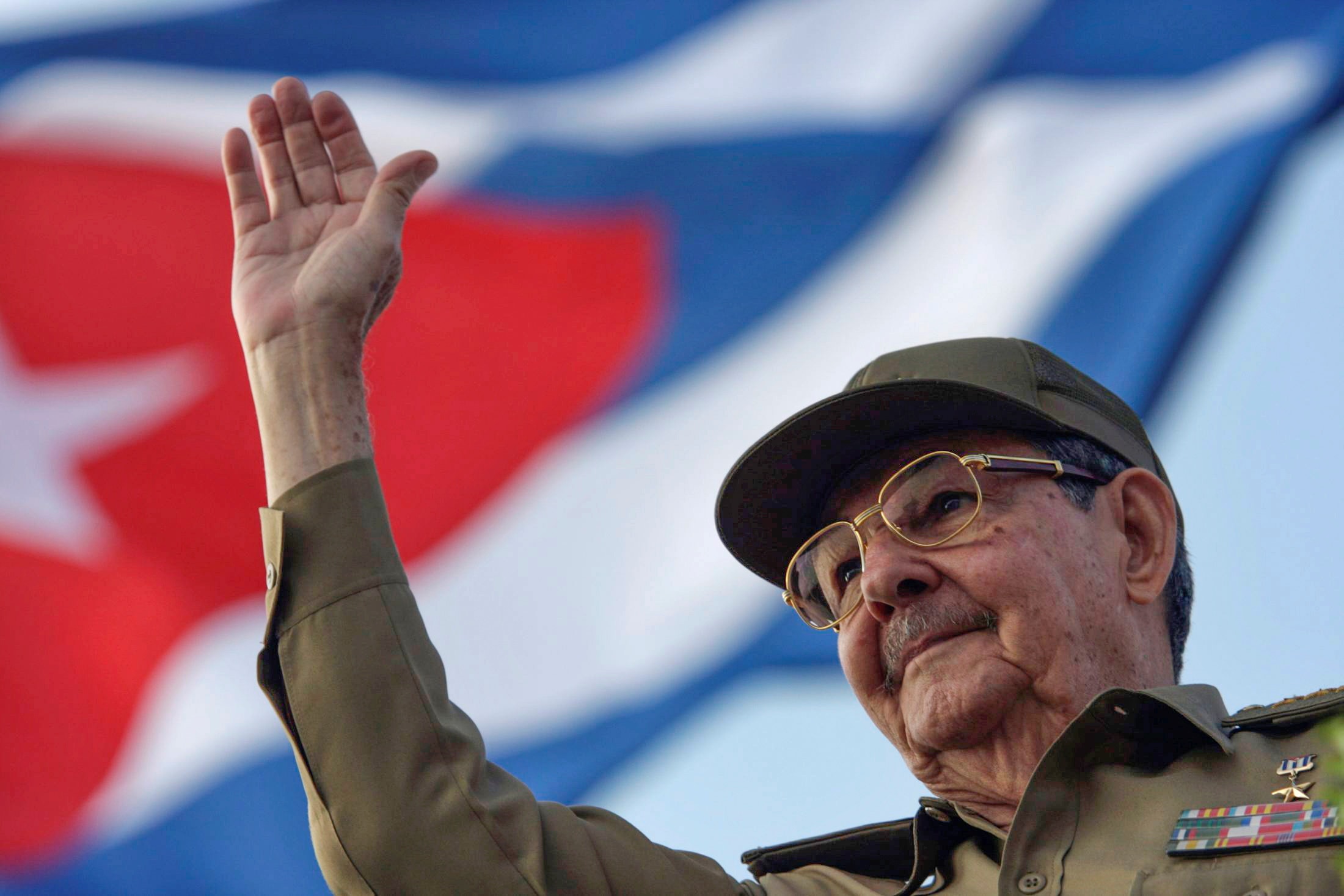 Ex-presidente cubano Raúl Castro faz 1ª aparição após ser acusado pelos EUA