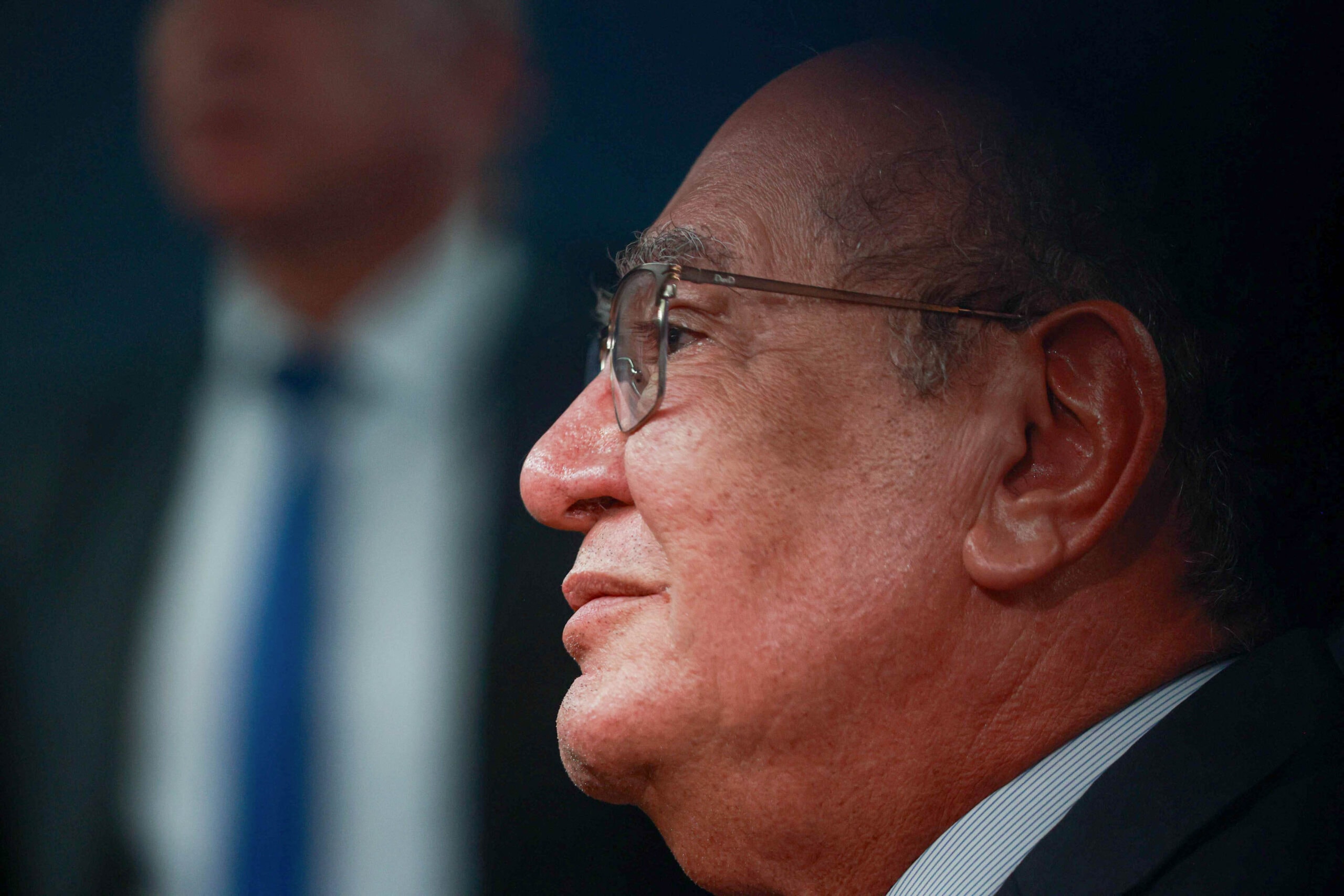 Gilmar pede apuração de decisões judiciais que liberam cursos de medicina
