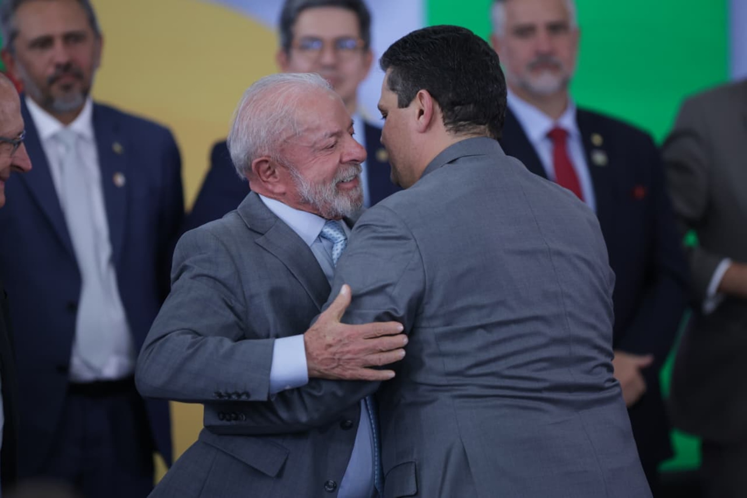 PEC da Segurança vira teste de reaproximação para Lula e Alcolumbre