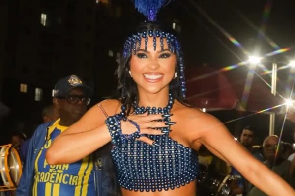 Mileide Mihaile nega negociação para substituir Virginia na Grande Rio