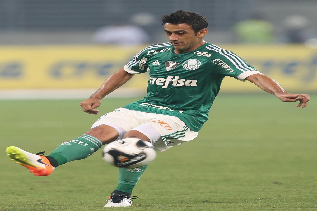 Palmeiras encara o Coritiba sem Flaco López e Vitor Roque; veja odds
