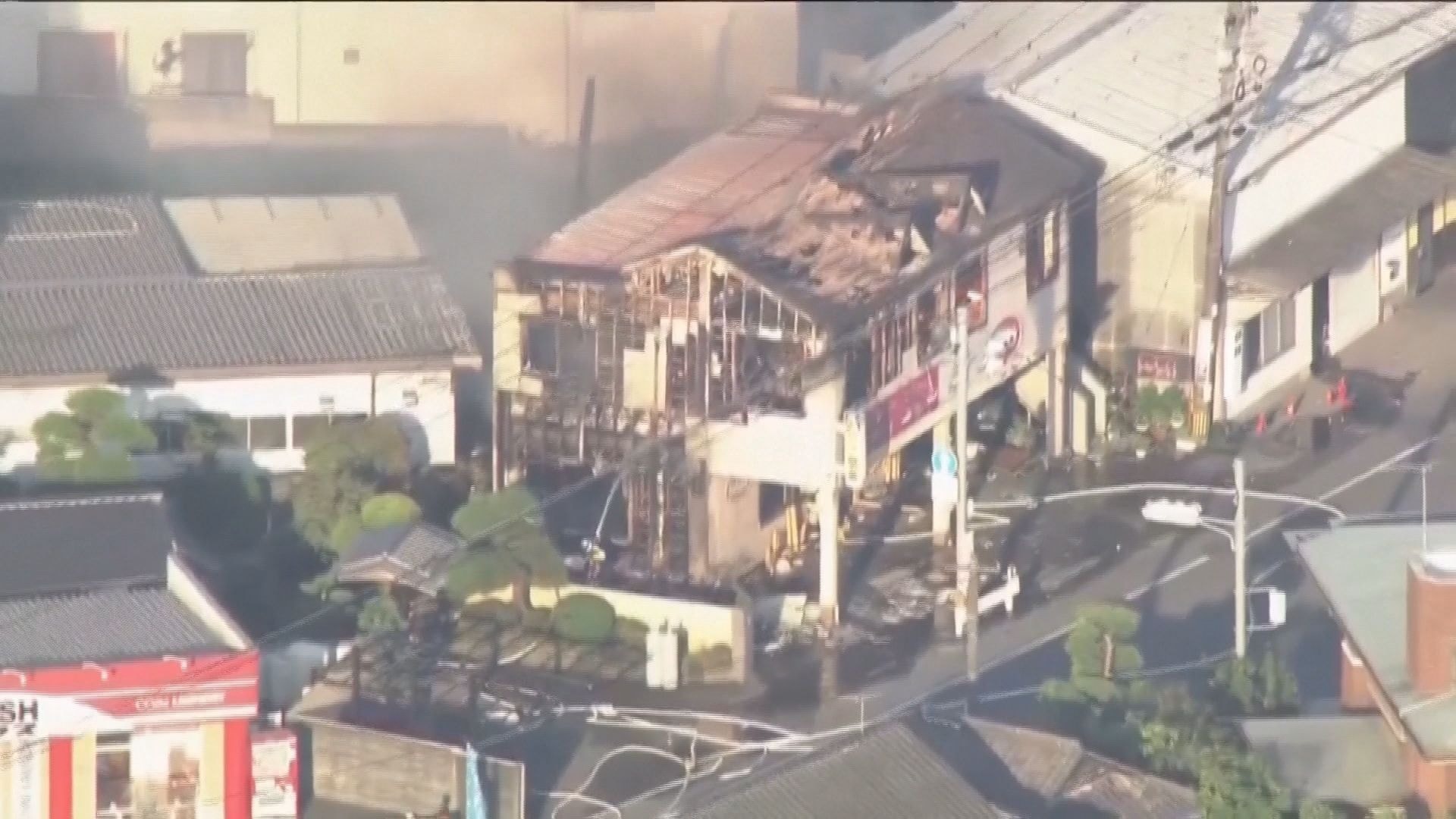 Terremoto no Japão: Explosão e desabamento em shopping prendem pessoas