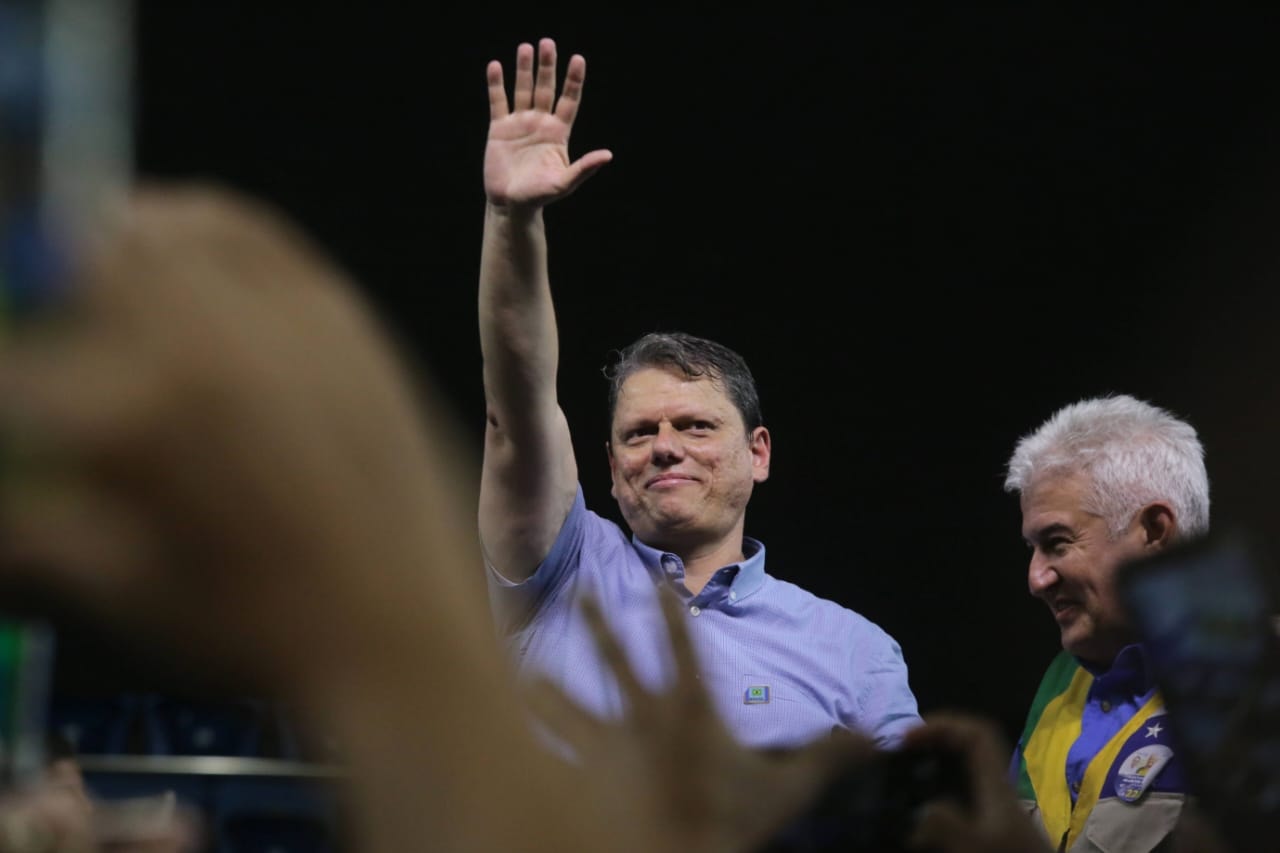 Convenção confirma Tarcísio como candidato à reeleição em SP