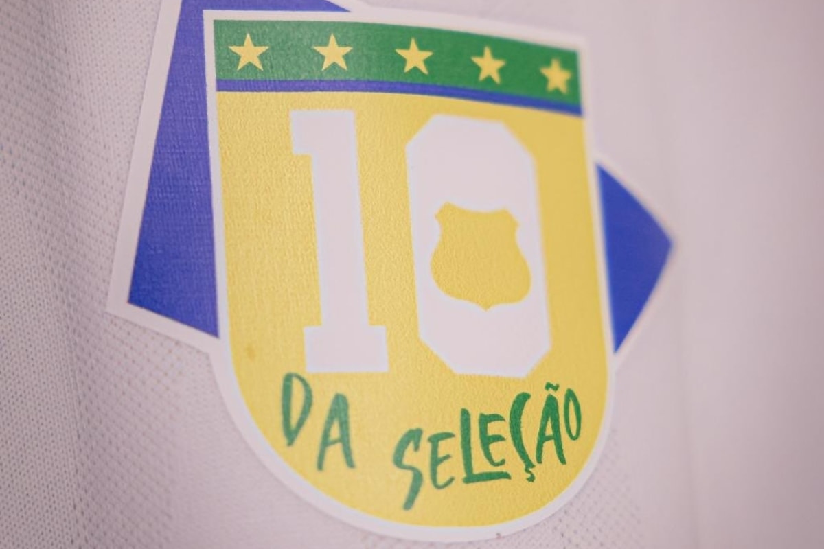Em jogo da Sul-Americana, Santos homenageia Neymar após convocação