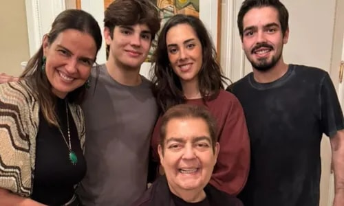 Faustão para de andar e esposa faz desabafo delicado: 'Recuperar'