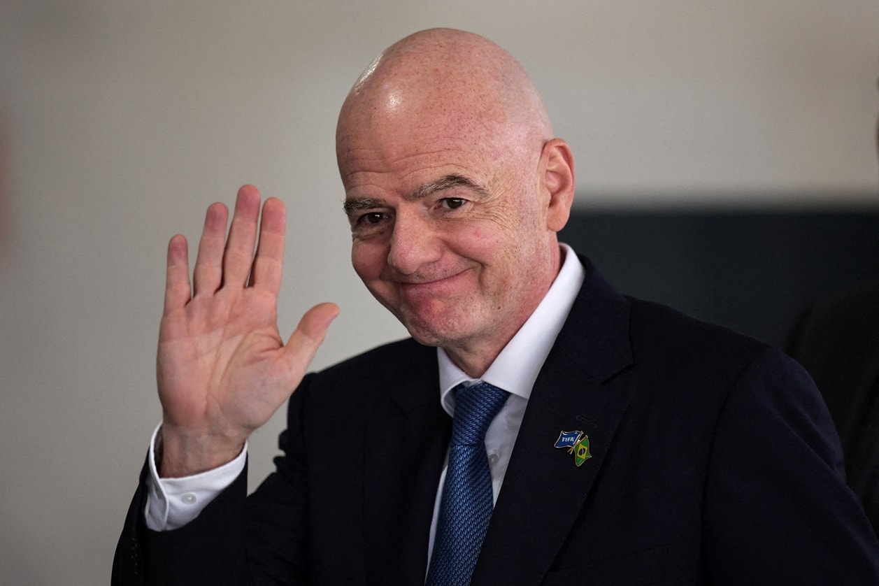 Infantino desiste de plano para investimentos privados na Fifa após ameaça de boicote