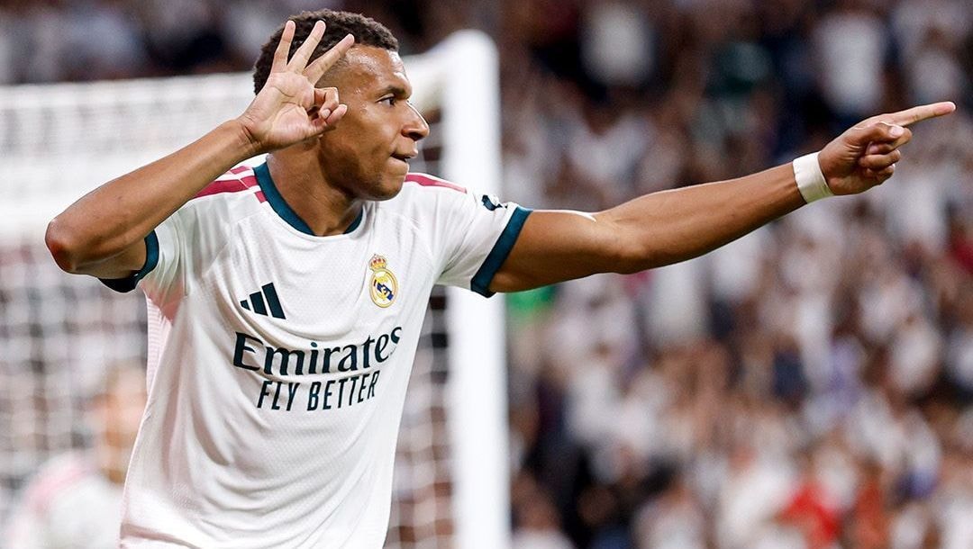 Mbappé rebate comparação com Dembelé e Raphinha: “Faço mais gols”