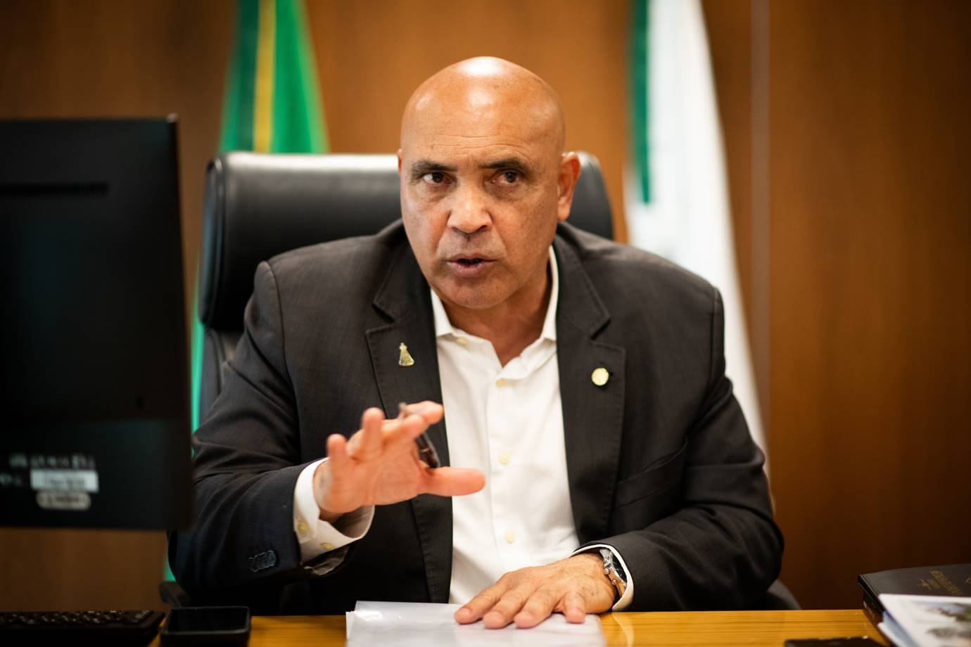 Presidente da CLDF reage a pedido de intervenção e cogita assinar CPI do Master