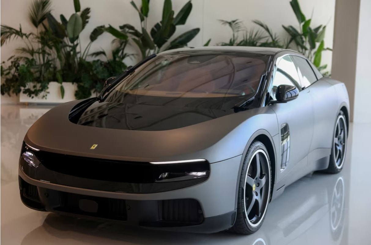 Luce: Ferrari leiloa seu 1º carro elétrico por US$ 40 milhões