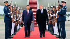 Trump estendeu tapete vermelho para Xi — mas líder chinês não conseguiu tudo o que queria