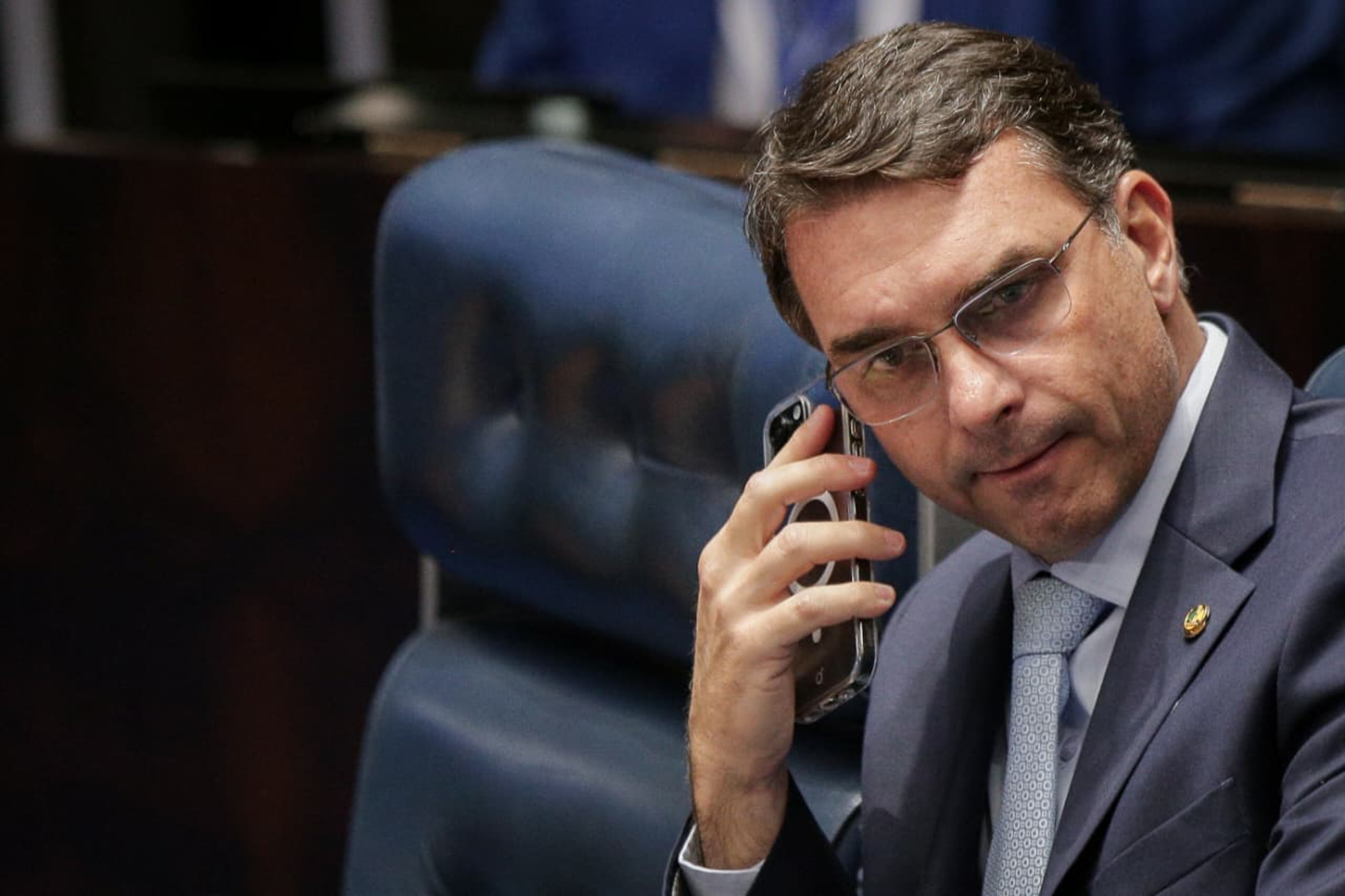 O temor do entorno de Flávio na véspera do encontro com Trump