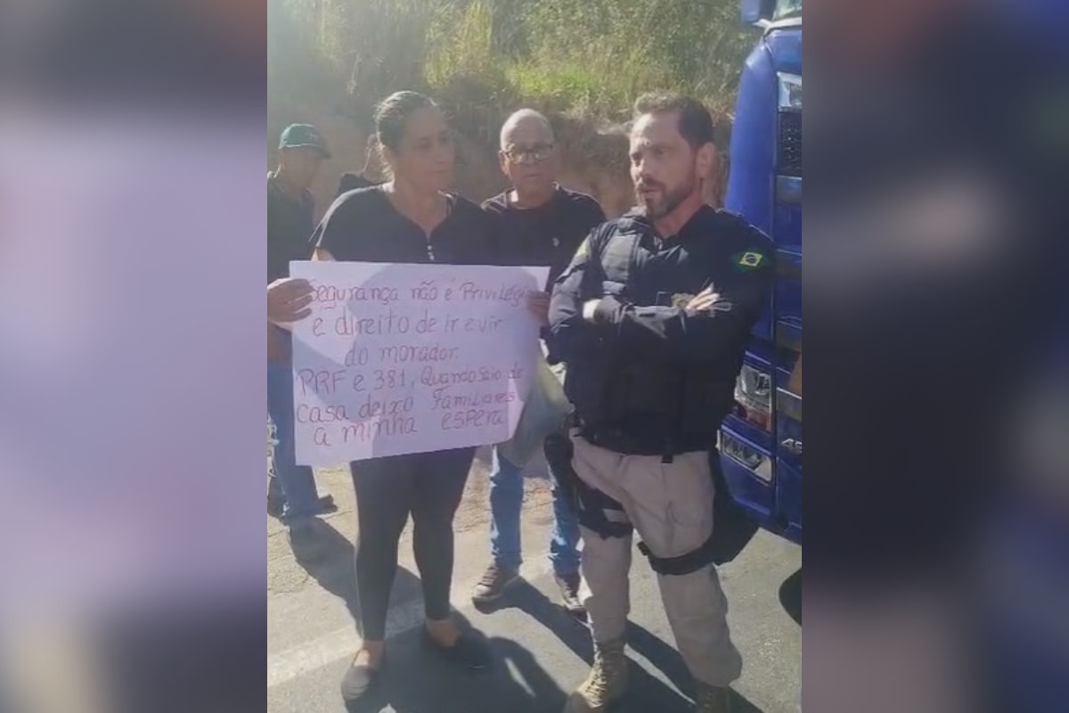Moradores de Governador Valadares fecham BR-381 em protesto por segurança