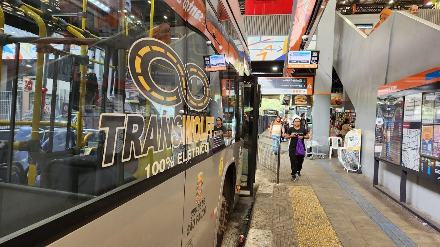 SP: PCC controla 12 das 22 empresas de ônibus na capital, diz investigação