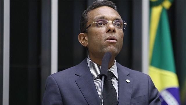 Após rompimento com Bolsonaro, Otoni de Paula não é reeleito à Câmara