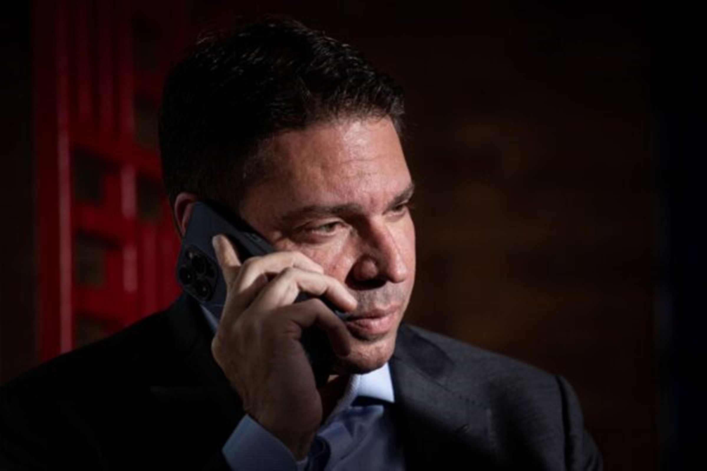 Ramagem preso pelo ICE (impossível um título melhor)