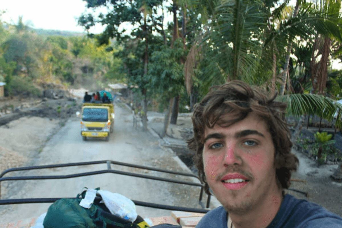 Brasileiro relembra dia em que foi esquecido em ilha deserta na Ásia