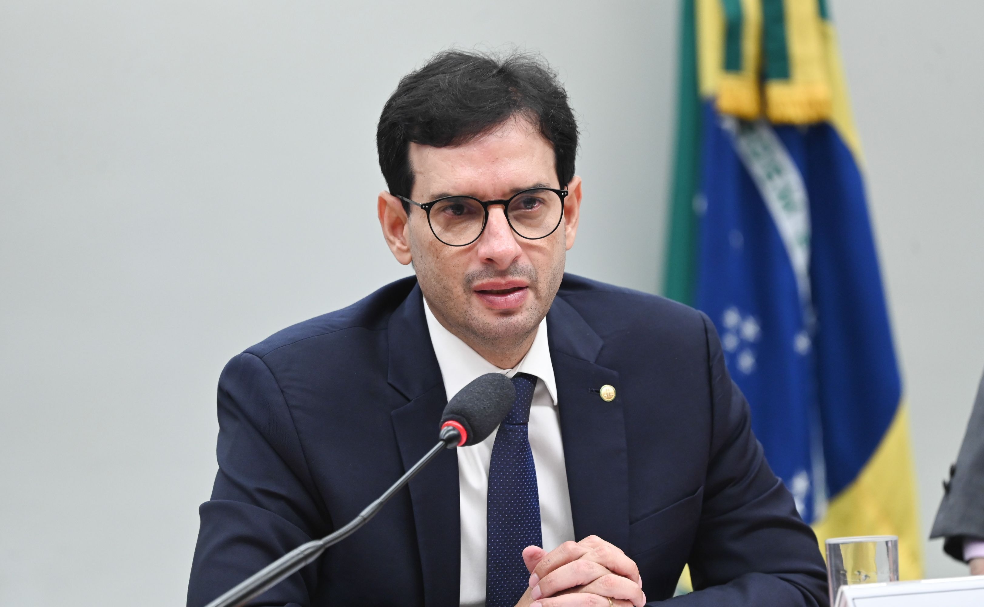 Fim da escala 6×1: 1º impacto será aumento de preços, diz CNI