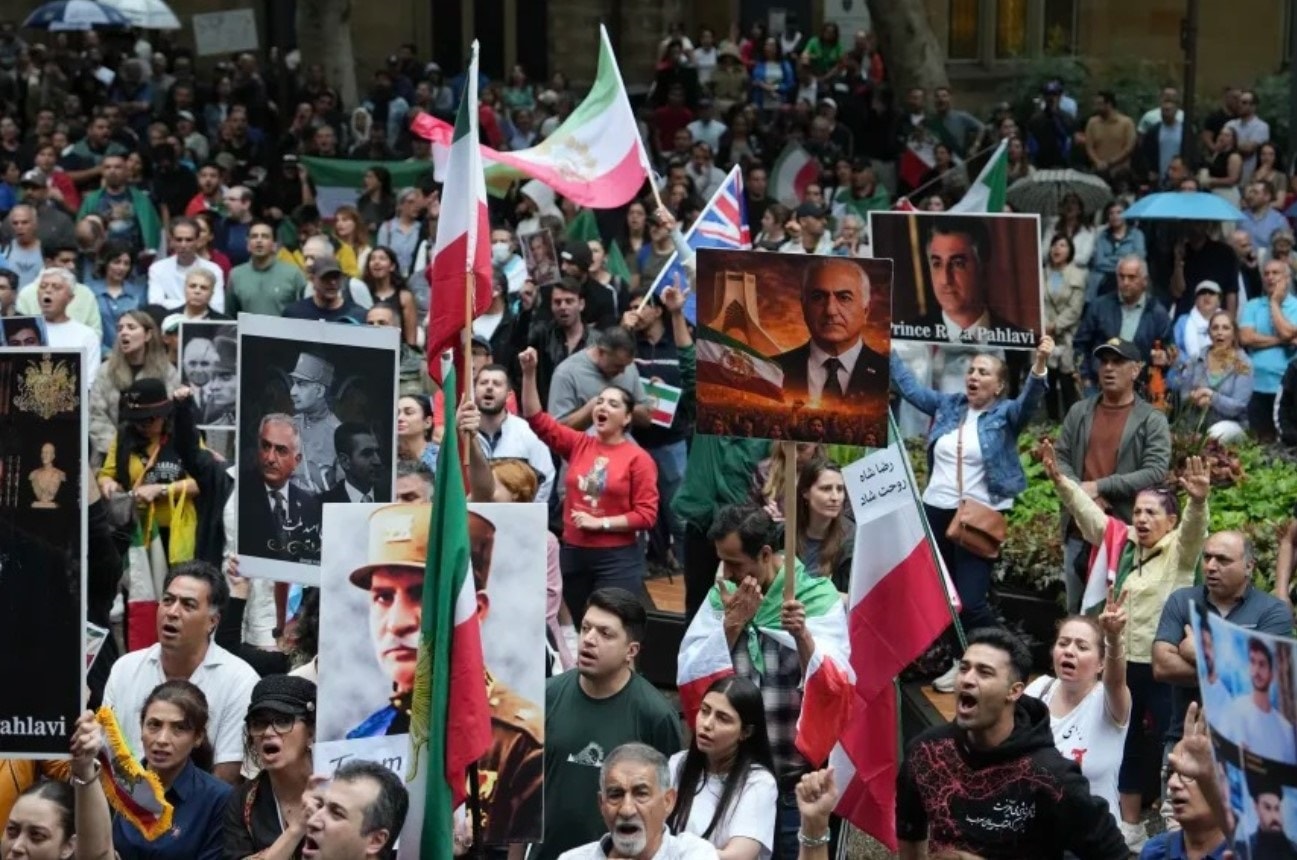 Irã executa acusado de atuar em "missão" do Mossad em protestos