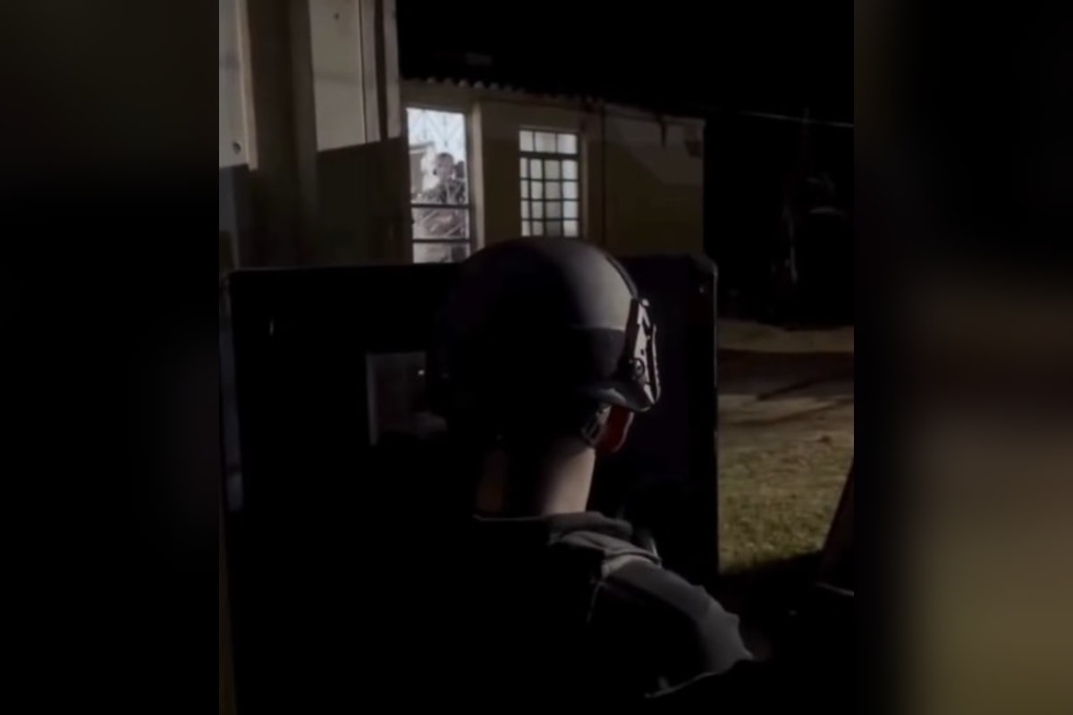 Imagens mostram ação do Bope para salvar criança feita refém em MG