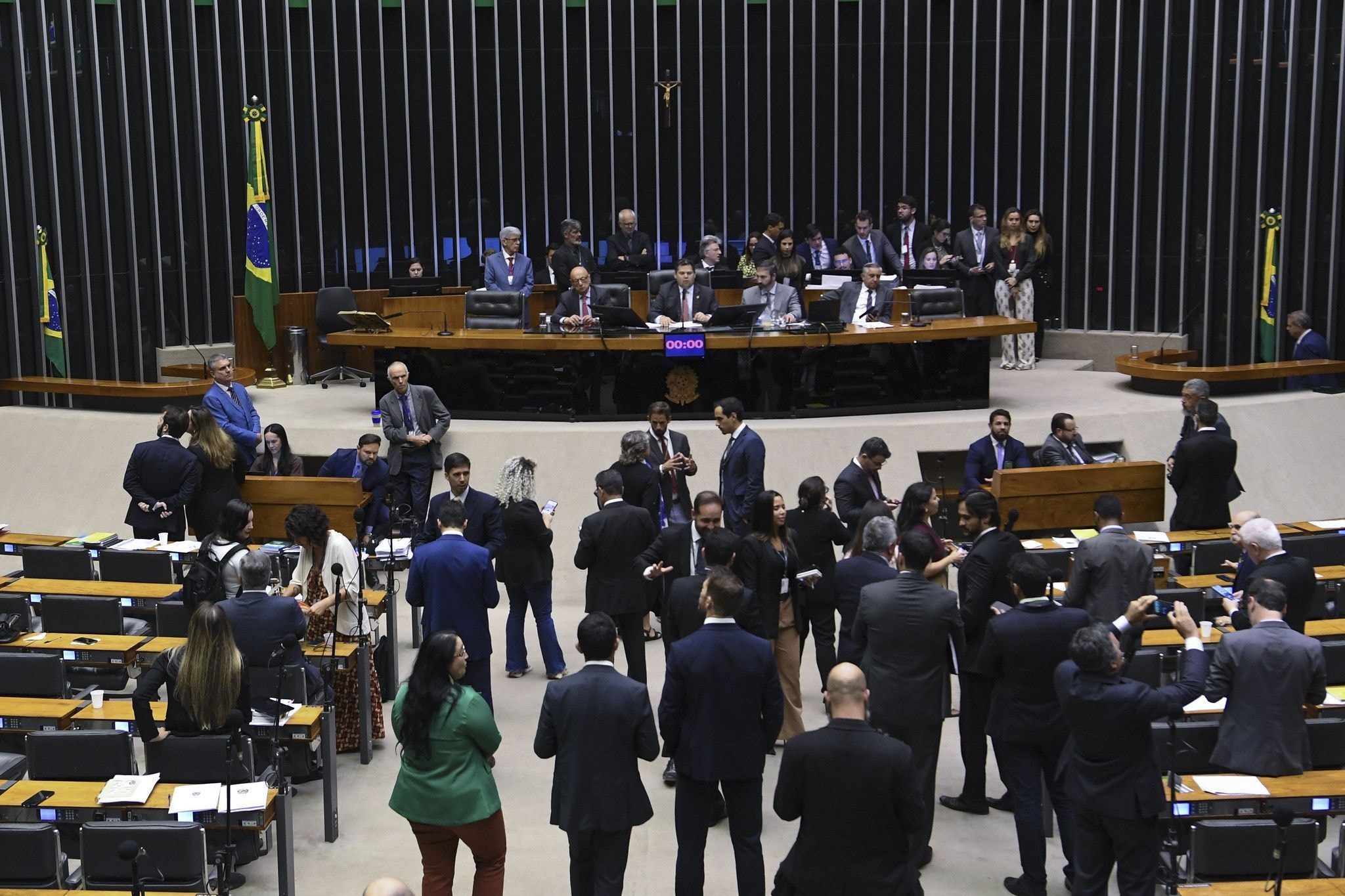 Veja a lista dos candidatos a deputado federal no Amazonas