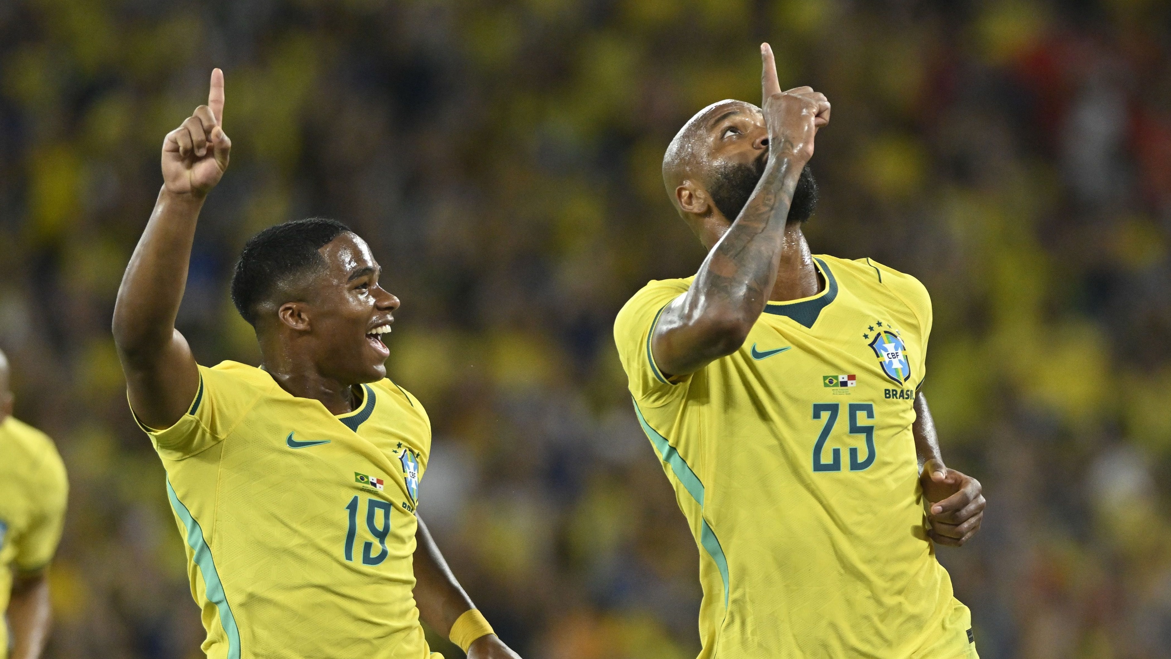 “Coisa de quem não joga futebol”, diz Mbappé sobre debate Messi x CR7