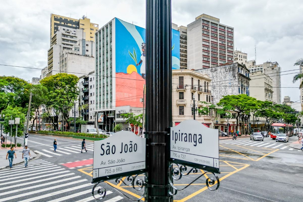 Cidade Limpa: região da "Times Square de SP" é uma das mais multadas