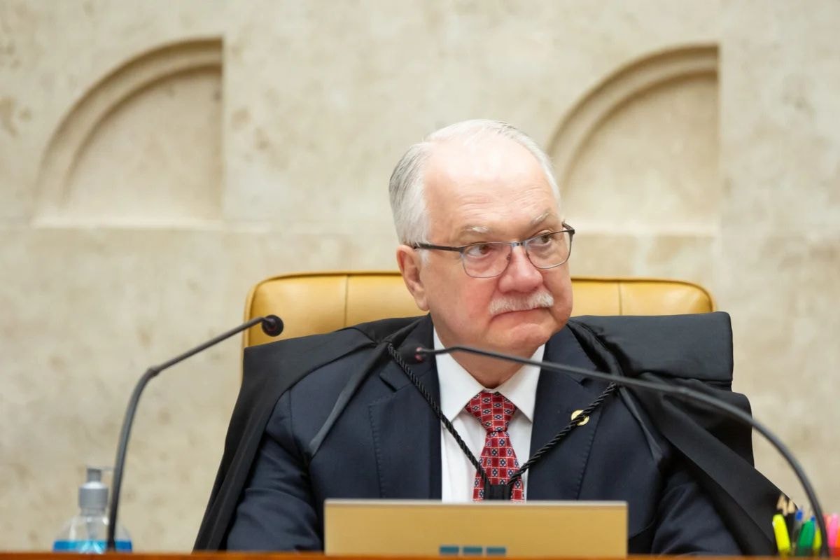 Fachin diz que críticas às decisões do STF fortalecem a democracia