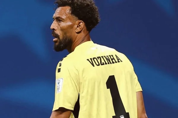Sensação da Copa, Vozinha se apresenta ao Colo-Colo nesta quinta