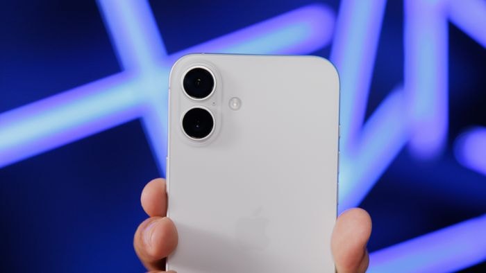 Apple vai devolver R$ 466 para donos dos iPhones 15 e 16 após ser processada