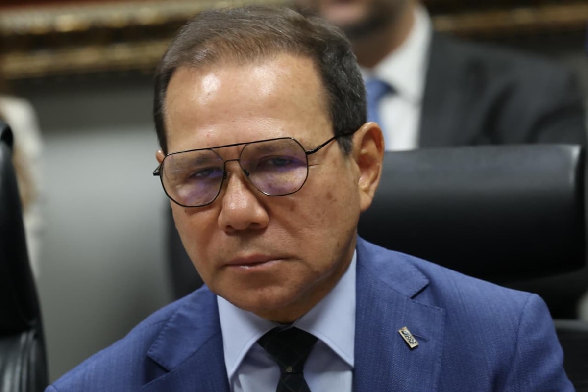 Deputados votam contra a convocação de presidente do BRB