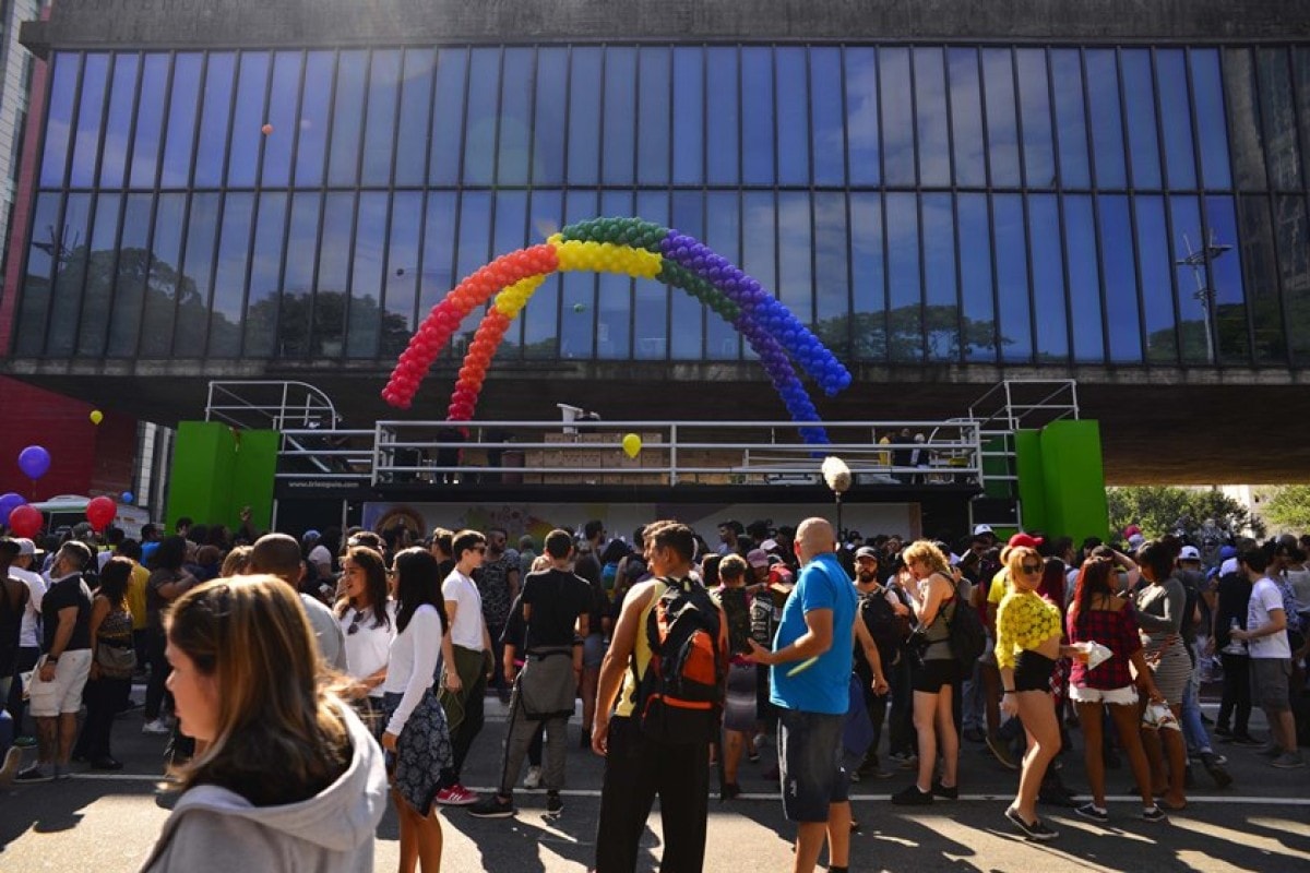 Parada LGBT+ de SP: veja shows, mudanças no trânsito e como chegar