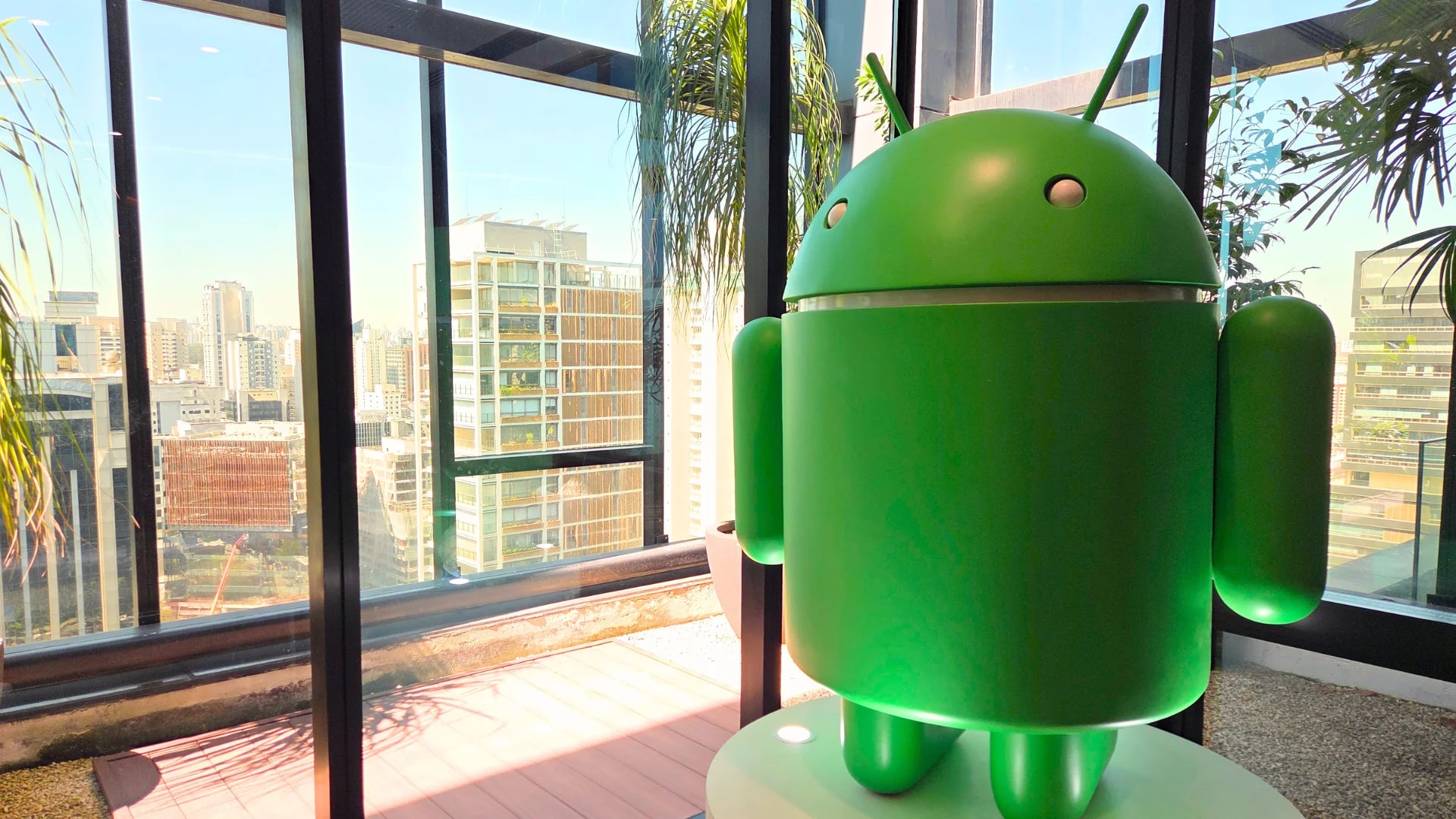 Esqueceu o PC ligado? Windows 11 poderá ser desligado de longe com celular Android