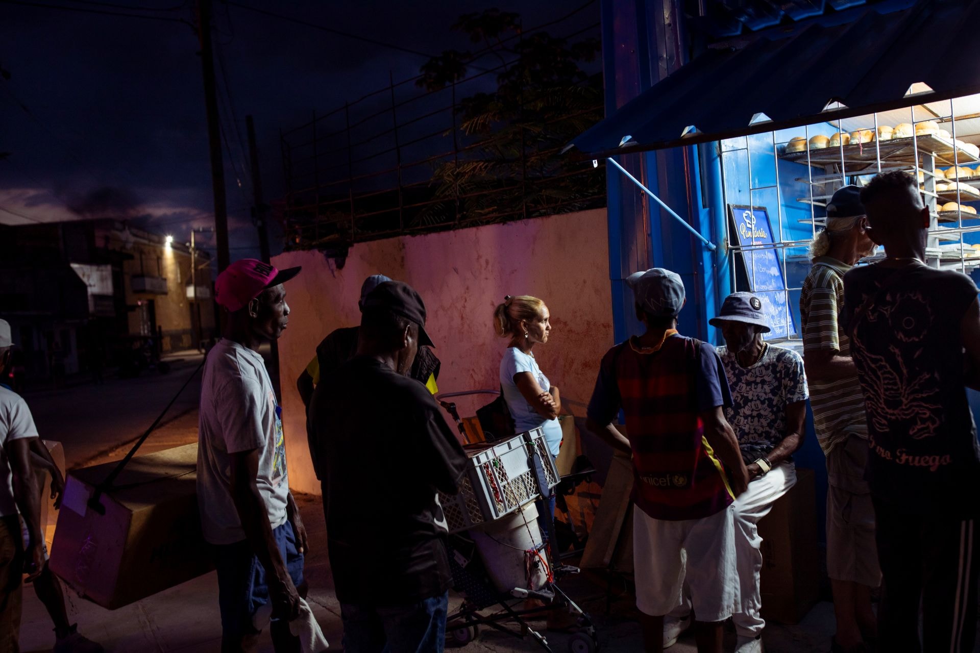 Cerco econômico de Trump deixa cubanos desesperados por comida e remédios