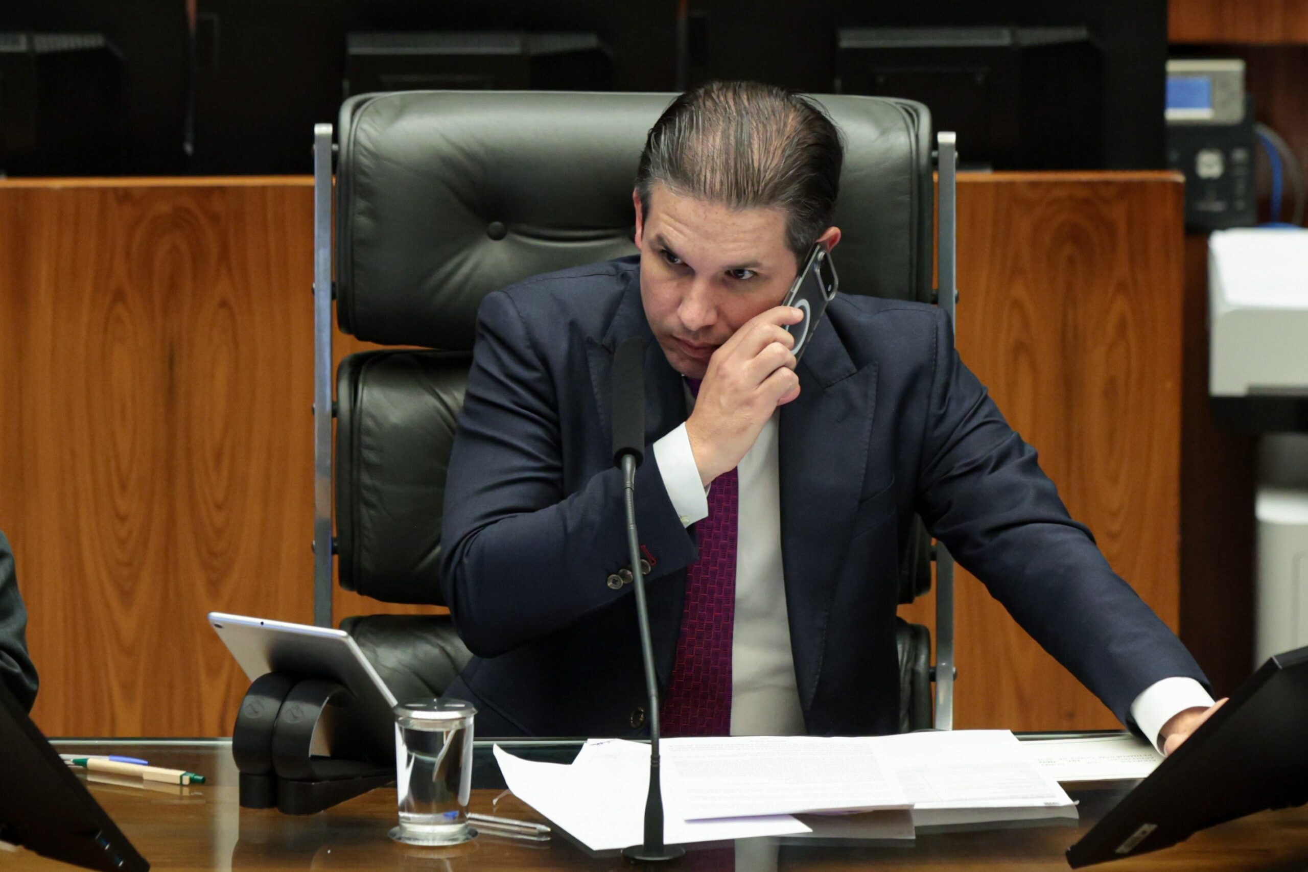 Apavorado, governo procura Motta para barrar pauta-bomba do Senado